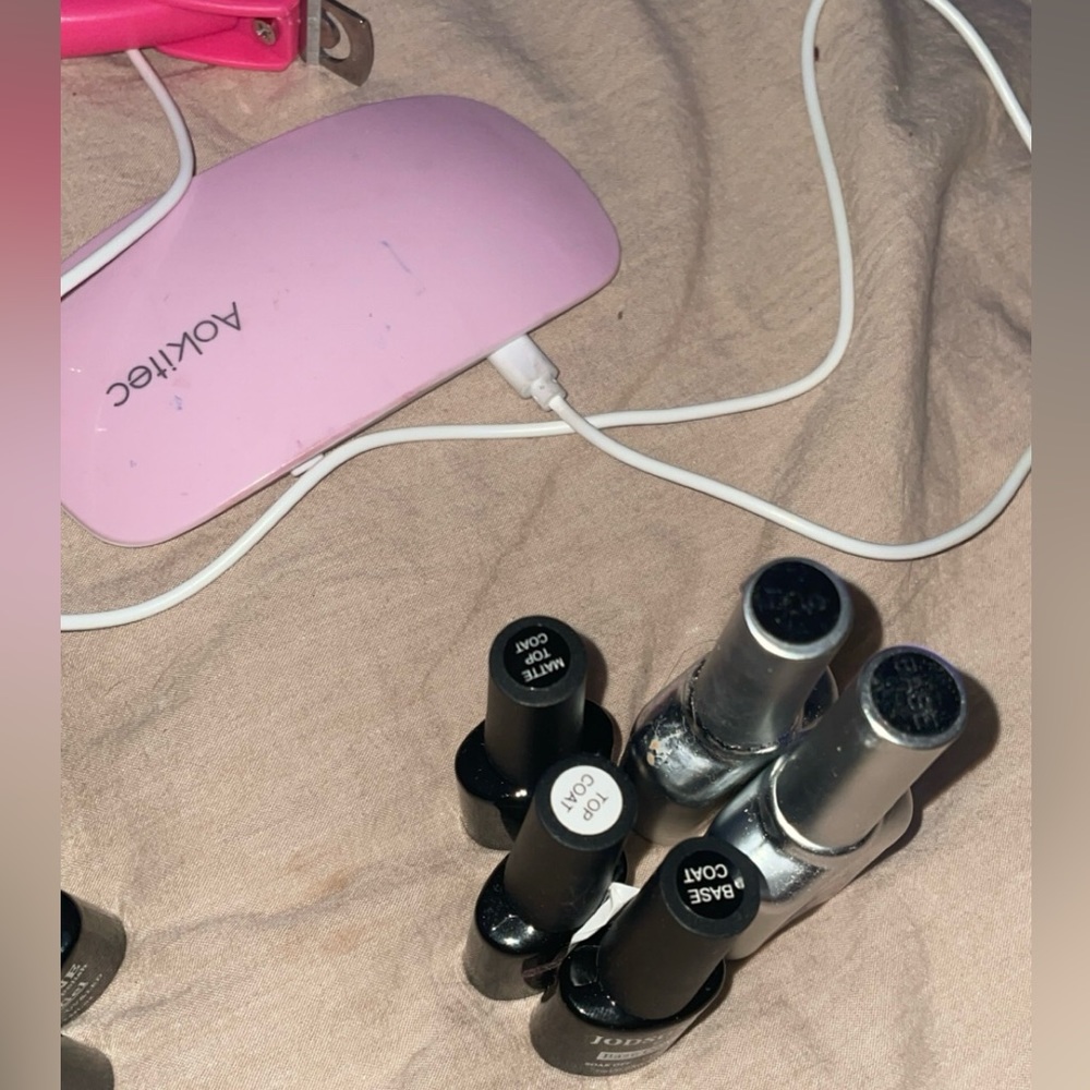 Gel Nails Bundle - Picture 4 of 4